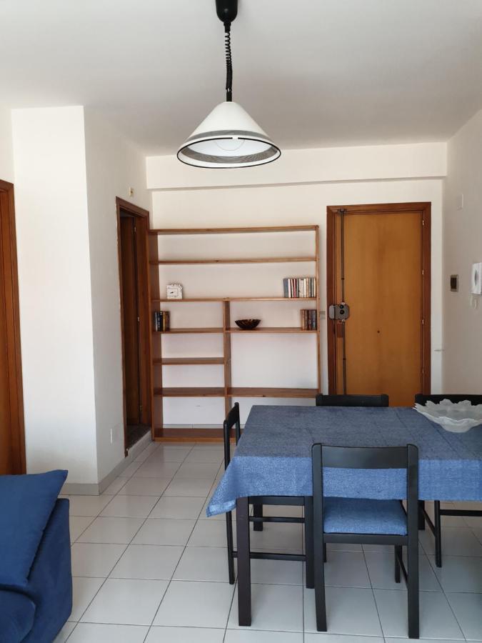 Baia Alcantara Apartments Giardini Naxos Exteriör bild